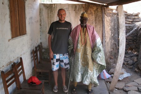 C'est lui qui a demandé de tirer une photo