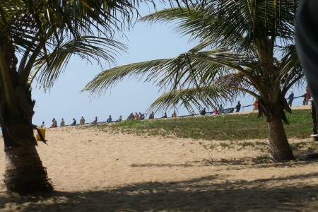 J'ai compté jusqu'a 40 personnes parfois et ça prend facilement 2 heures